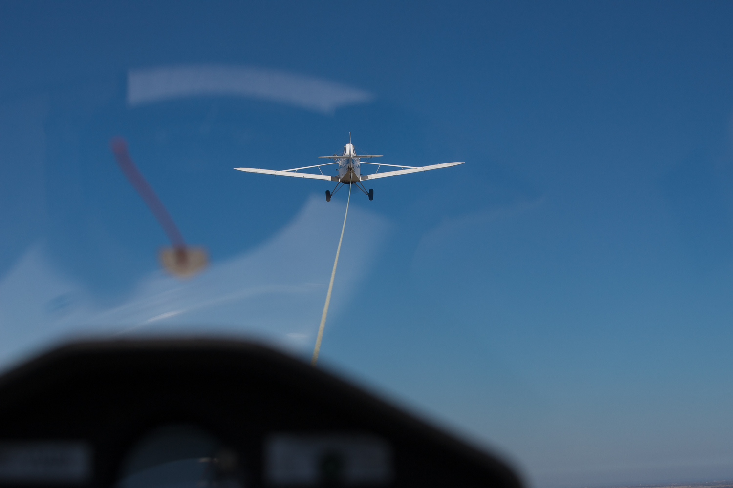 A photo shoot about gliding and flying in Australia